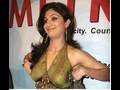 Oomphy Shilpa Shetty