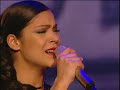 raquel tavares canta com herminia silva na gala 