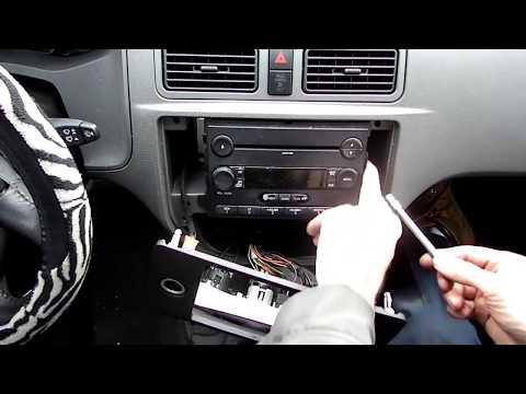 Ford Focus Radio Removal