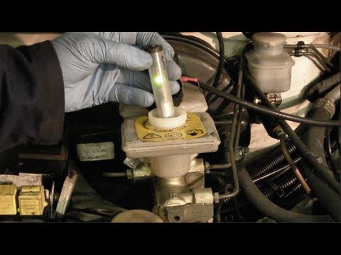Land Rover Service Tools – Brake Fluid Tester