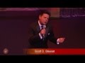 Scott sings at Ms. America