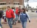 1 of 6 WWFM4 Flash Mob www.geocaching.com GC1G04J 11/8/08 Dayton OH Will flache for cache!