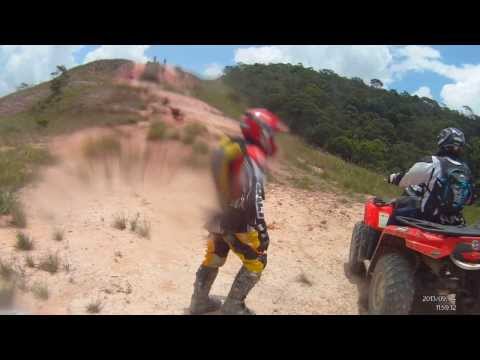 quadriciclo - QUADRICICLO CAN AM 1000 CAPOTOU.