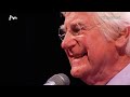 tijdens de ode aan drs. p op 23 april 2012 in de kleine komedie, doet cabaretier gerard cox op zijn eigen wijze het nummer ripspiqu�. aanvullend beeldmateria...