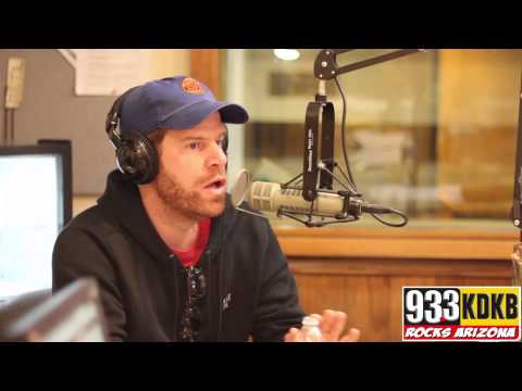 Steve Rannazzisi on Stupid Questions
