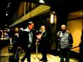MINNESOTA TWINS ARRIVE TO NEW YORK FOR GAME 1 VS THE NEW YORK YANKEES OF THE 2009 PLAYOFFS