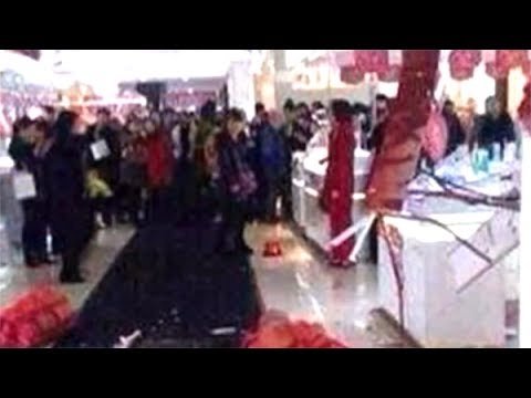 Man Leaps To Death Because Of Girlfriend's Shopping