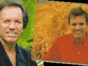 une figure des annees 60,souvent dans les annees 60 on adaptait des chansons etrangeres en francais,ici l'original vient de sonny and cher je crois.
