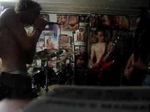 Cancer in the hymen (GORE-GRINDCORE)
