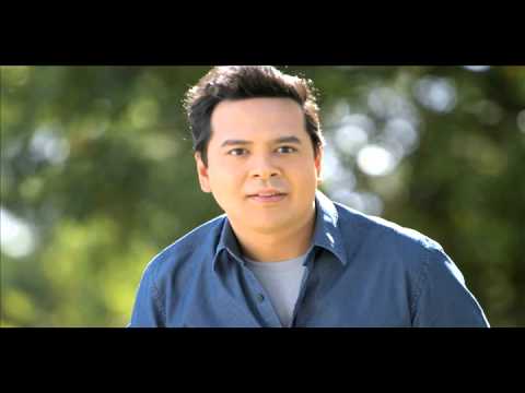 madly - Introducing the first ever Olay Mini Movie featuring John Lloyd Cruz and his Olay Leading Lady, Queenie Llamas! This is the story of Jana and her first love ...