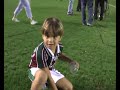 Aos 5 anos Daniel - conhece a Torcida Tricolor