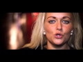 Charelle - Het Lijkt Soms Van Een Kant Te Komen (officiële videoclip)