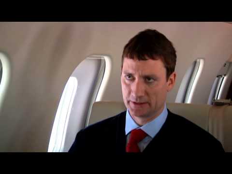 private - March 22 (Bloomberg) -- NetJets CEO Jordan Hansell discusses his company's business. He speaks with Bloomberg's Betty Liu. (Source: Bloomberg) -- Subscribe t...