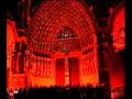 zic zazou et 250 musiciens (la m�ga zic) sur le parvis de la cath�drale d'amiens le 22/06/02