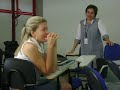 Estava eu suuuuuper discreta filmando os dorminhocos da sala na aula da professora Izolina, quando a mesma percebeu a máquina e perguntou: não vai colocar foto minha na playboy não né? hahaha Turma maraaaahhh!