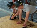 Sub floor construction of the entire class of 8610 Sub floor construction of the entire class of 8610
