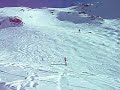 les nudistes font du ski