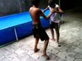 Dançando na Piscina Dançando na Piscina
