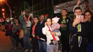 Volta Redonda celebra passagem da Tocha Olímpica com grande festa