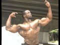 Bodybuilder-Yumon-Ea