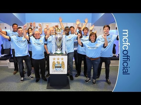 LUCKY FANS SURPRISED WITH NEW KIT | City Launch New Home Strip LUCKY FANS SURPRISED WITH NEW KIT | City Launch New Home Strip
