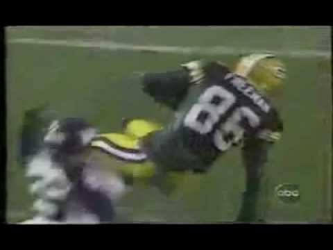 Top 5 catches in football of all time (Song Ladies and Gentlemen) Top 5 catches in football of all time (Song Ladies and Gentlemen)
