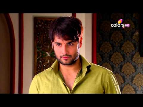 Madhubala - Dauji and others are very happy to see Raja and Madhu back home safely. Dauji plans to conduct the incomplete function of the Godh Bharai of Madhu. Seeing th...