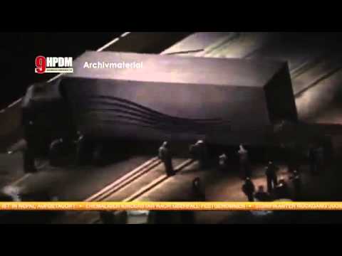 UFO Tries To Abduct Truck 2013