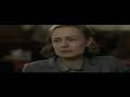 trailer of est-ouest (1999) of r�gis wargnier
un bon film avec sandrine bonnaire, oleg menchikov et catherine deneuve. il vaut la peine de le regarder!!!