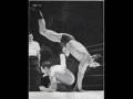 videos de The Gladiators - Tiptoe Through The Tulips