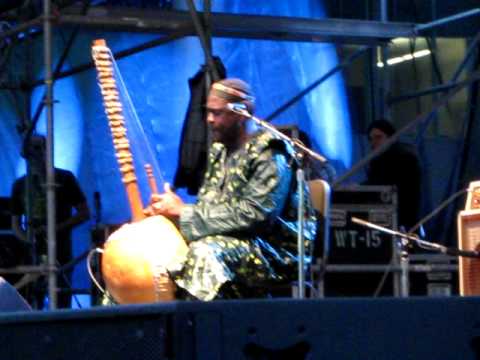 Afbeelding: 0  Mamadou Diabate   <em>Courage</em>,  tip cd  Afrika 