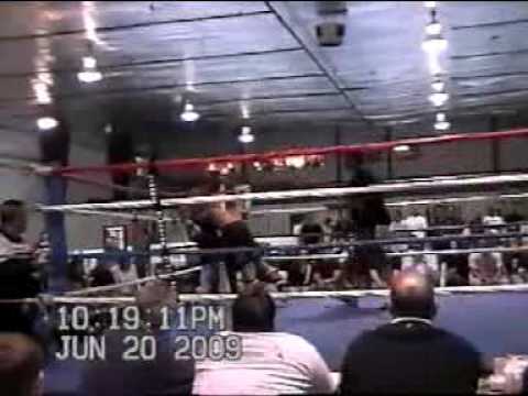 Lions Team - Kickboxing - Niko Tsigaras - Fight 1 - part 2