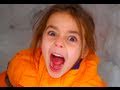 video thumnail