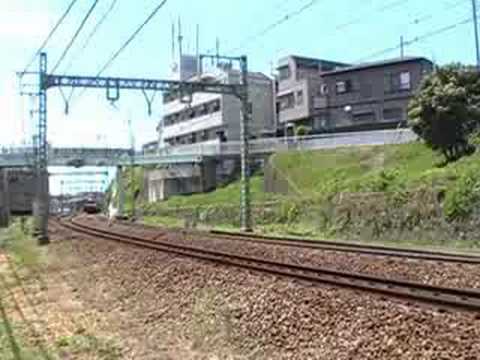 京急1500形1521編成と800形813編成通過