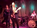 Bekijk muziek clip van Fastball met Angelie