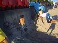 Fugindo de briga na praia...