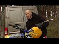 another day in the dirt ! 
starring niklas olsson, olle olsson, dafguard and christoffer h�g�s.
mx,fmx,fiddy,quad ! 
musik by www.sebastiansvahn.com