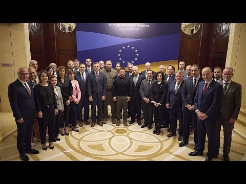 Ukraine: Präsident Selenskyj erklärt nach hist ...