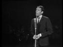 the sequel to the 1964 song. this clip first aired on televison november 10th, 1966.

je viens rechercher mes bonbons
vois-tu germaine j'ai eu trop mal
quand tu m'as fait cette r�flexion
au sujet de mes cheveux longs
c'est la rupture b�te et brutale
je viens rechercher mes bonbons

maintenant je suis un autre gar�on
j'habite � l'h�tel george-v
j'ai perdu l'accent bruxellois
d'ailleurs plus personne n'a cet accent-l�
sauf brel � la t�l�vision
je viens rechercher mes bonbons

quand p�re m'agace moi
je lui fais zop
je traite ma m�re de n�vropathe
faut dire que p�re est vachement bath
alors que m�re est un peu snob
mais enfin tout �a hein c'est le conflit des g�n�rations
je viens rechercher mes bonbons

et tous les samedis soir que je peux
germaine j'�coute pousser mes cheveux
je fais 