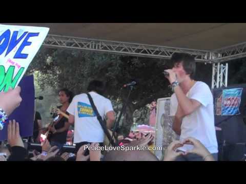 Allstar Weekend Performs Come Down With Love @ LA State Fair