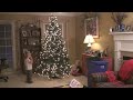 20081130-christmas-tree-joy-to-world.wmv