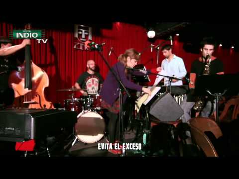 Indio TV: Mafer con Natalia Lafourcade