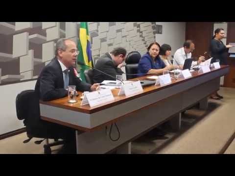 No Senado, presidente do Consed diz que o Brasil demorou para discutir mudanças no Ensino Médio
