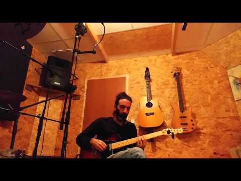 סולו מקורי - שלומי סיבוני מורה לגיטרה
