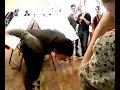 alex qui danse en cour