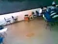 Olha um emo caindooo