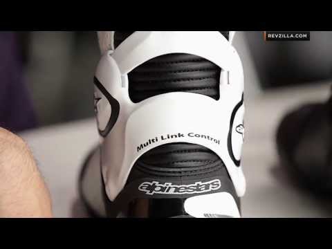RevZillaTV - Alpinestars 2013 SMX Plus Vented Boots Review http://www.revzilla.com/motorcycle/alpinestars-smx-plus-vented-boots The Alpinestars SMX Plus Vented Boots have...