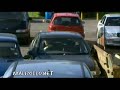 Hombre hace de Todo para Estacionarse – Videos de Entretenimiento