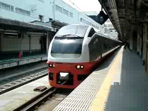 フレッシュひたち号発車