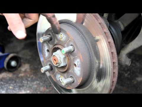 How to Change Front Brakes Honda Civic 92-95